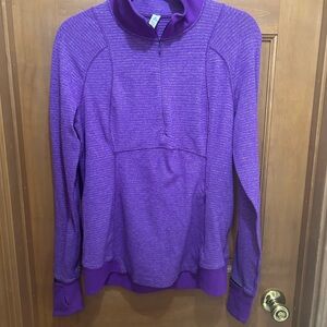 Lululemon runderful 1/4 zip. 10. Purple.